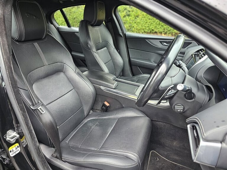 2021 Jaguar XE D200 MHEV R-Dynamic SE Saloon Diesel Automatic