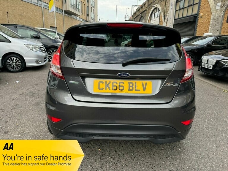 Ford Fiesta ST-LINE