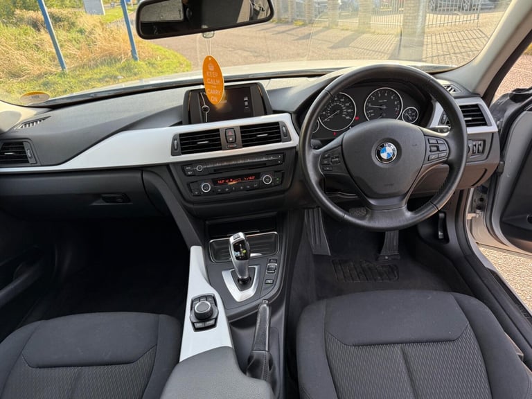  BMW 3 Series 2.0 320i SE Auto xDrive Euro 5 (s/s) 4dr Petrol Automatic