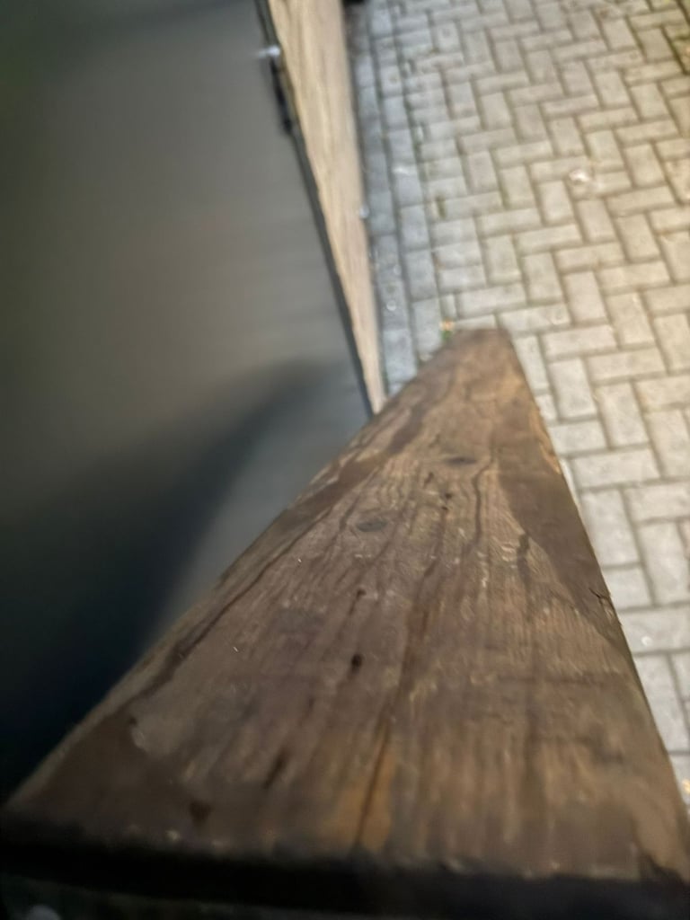 Ruff cut timber 3x3 4x4 2x1 different sizes from 2 metre 