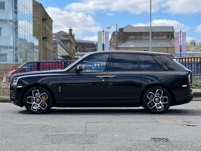 Rolls-Royce Cullinan 6.75 V12 Black Badge Auto 4WD Euro 6 5dr