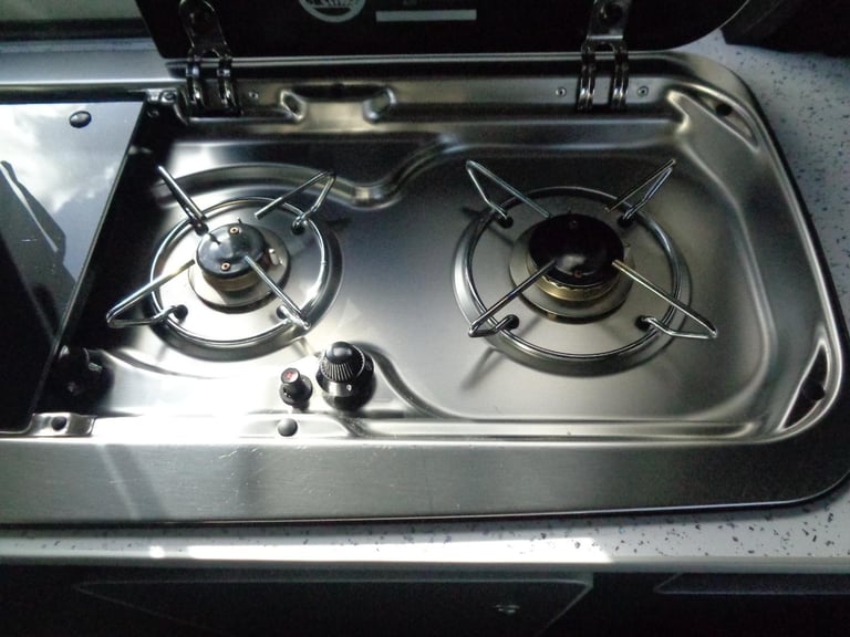 Volkswagen Transporter VW  2+2 Berth (Big Wave Campers Conversion) 2013/62