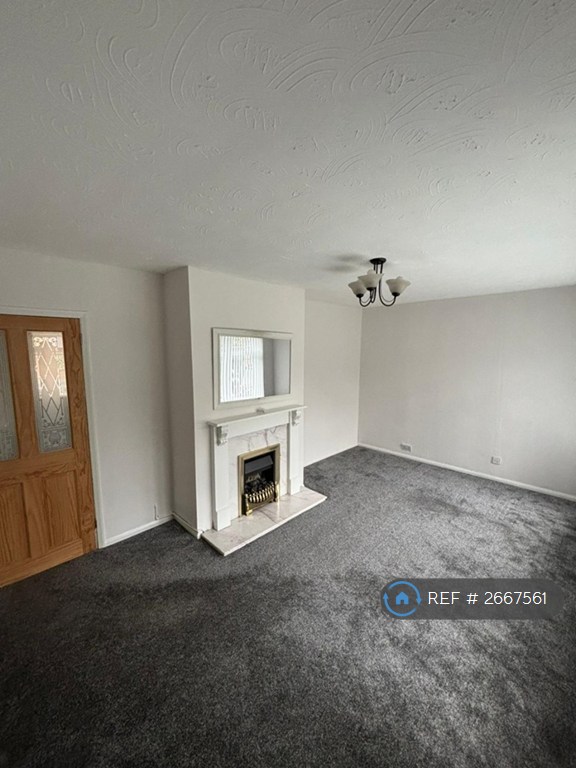 3 bedroom house in Cherry Tree Gardens, Codsall, Wolverhampton, WV8 (3 bed) (#2667561)