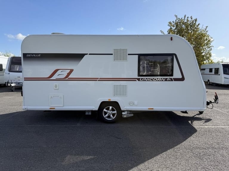 2018 BAILEY UNICORN SEVILLE 2 BERTH TOURING CARAVAN