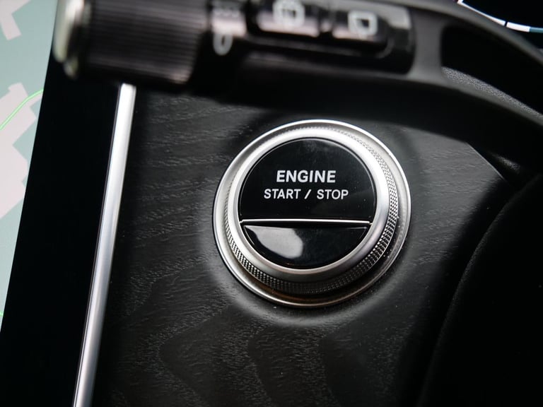 2025 Mercedes-Benz E-Class E300e Urban Edition 5dr 9G-Tronic ESTATE PETROL/ELECTRIC Automatic