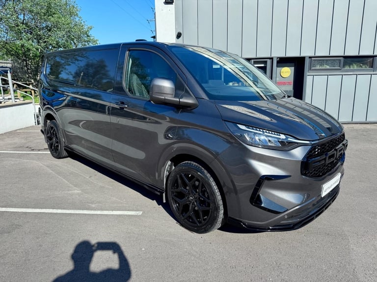 2024 Ford Transit Custom 2.0 300 Limited L2 H1 136 Sport Kit PANEL VAN Diesel Manual