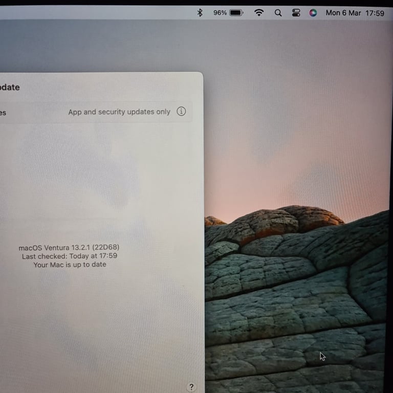 Macbook Pro 13inch (2018) Massive Spec - swap for gamjng laptop?