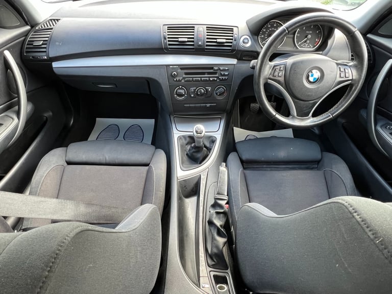 BMW 1 SERIES 118d Sport 5dr Metallic paint Super economy Hpi clear Full MOT