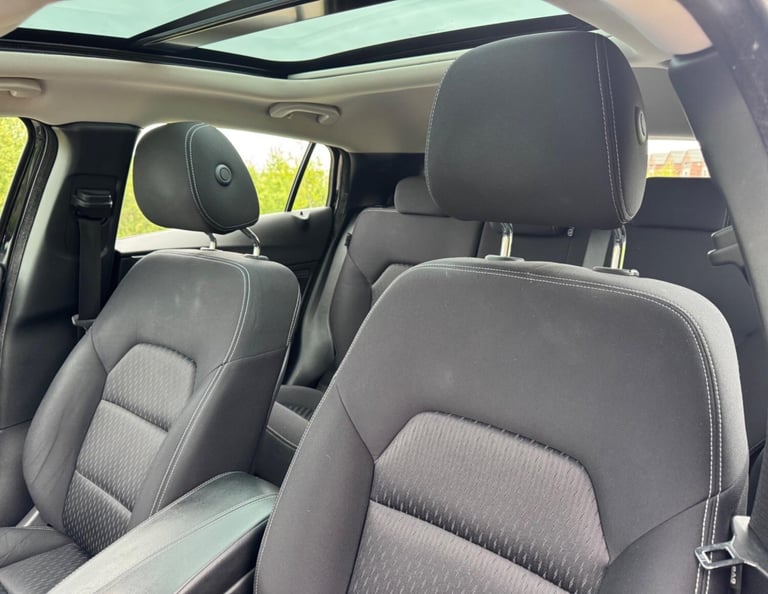 2016 Infiniti Q30 2.2d Premium DCT Euro 6 (s/s) 5dr HATCHBACK Diesel Automatic