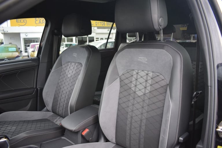 2024 Volkswagen Tiguan Allspace 1.5 TSI R-Line SUV 5dr Petrol DSG Euro 6 (s/s) (150 ps) ESTATE Pe...