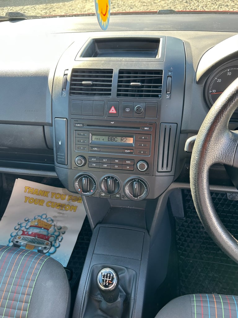 2007 Volkswagen Polo 1.4 S Hatchback 3dr Petrol Manual (155 g/km  79 bhp)