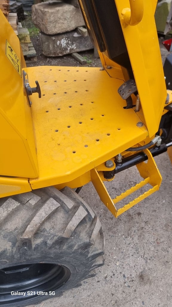Thwaites 1t dumper+Ifor Williams tipper trailer