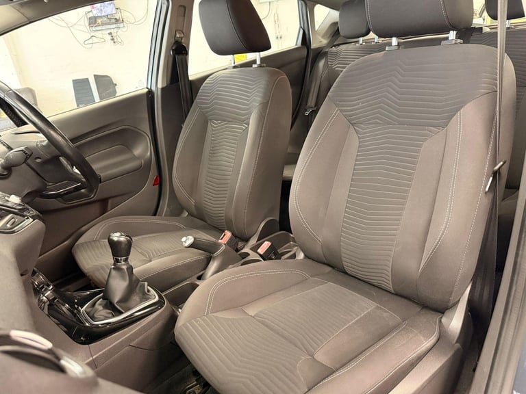 2014 Ford Fiesta 1.0T EcoBoost Zetec Euro 5 (s/s) 5dr HATCHBACK Petrol Manual