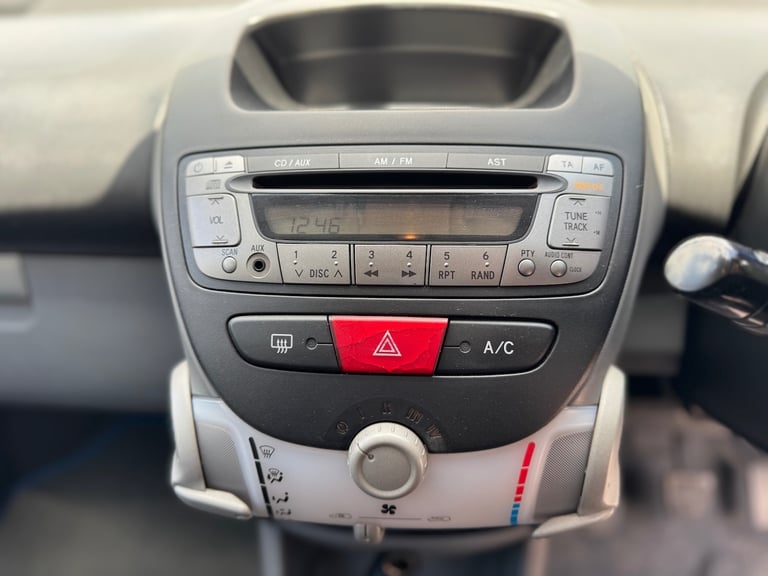 2007 Toyota AYGO 1.0 VVT-i Blue 3dr HATCHBACK Petrol Manual