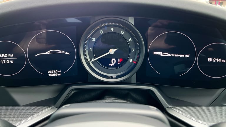 2024 Porsche 911 2dr PDK Petrol