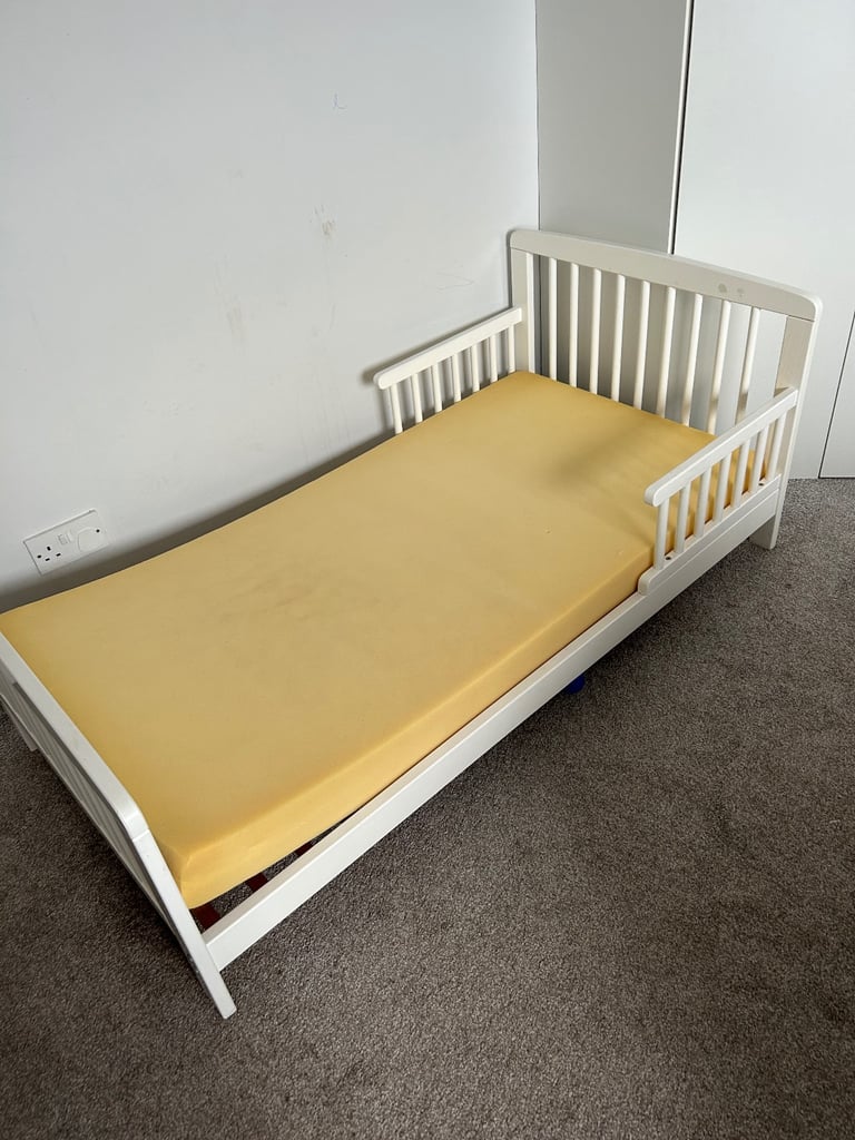 image for Toddlers single bed