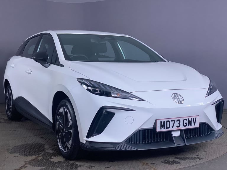2023 73 MG MG4 51KWH SE HATCHBACK 5DR ELECTRIC AUTO (170 PS)