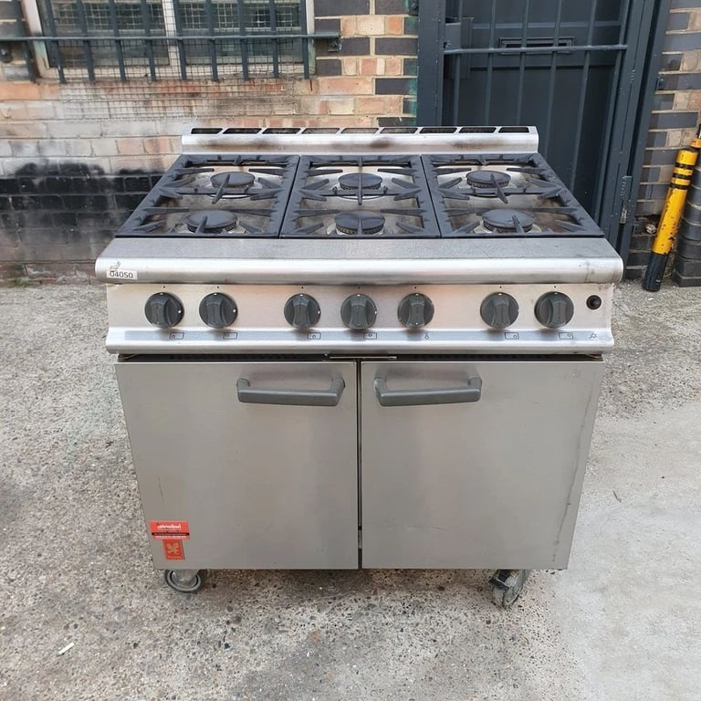 Falcon 6 Burner Cooker Natural Gas Serviced Commercial Restaurant Cooker Cafe