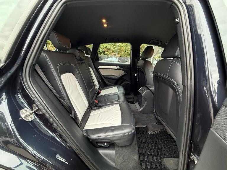 2016 Audi SQ5 SQ5 TDI QUATTRO - FULL AUDI SERVICE HISTORY Estate Diesel Automatic