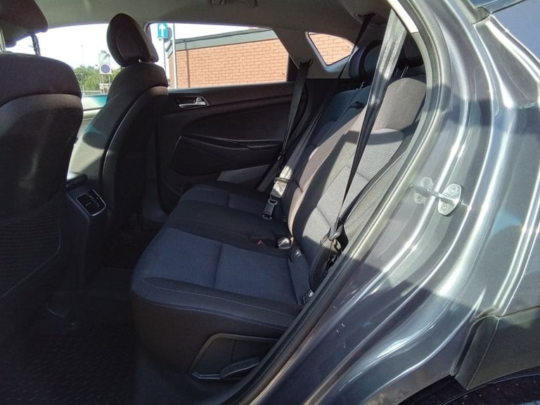 2016 Hyundai TUCSON 1.6 GDi Blue Drive SE Nav SUV 5dr Petrol Manual Euro 6 (s/s) (132 ps) ESTATE ...