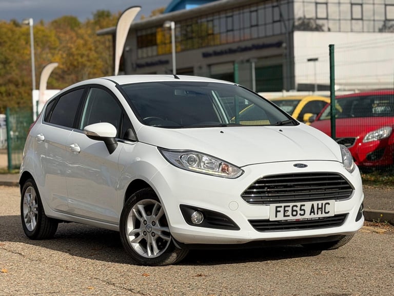 2015 Ford Fiesta 1.0T EcoBoost Zetec Euro 6 (s/s) 5dr HATCHBACK Petrol Manual