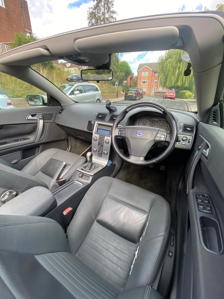 Volvo, C70, Convertible, 2006, Manual, 2435 (cc), 2 doors