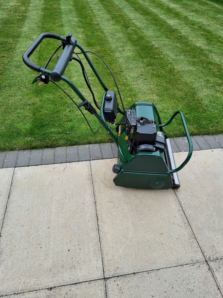 Serviced Atco Balmoral 20se Electric Start Self Propelled Petrol Cylinder Lawnmower