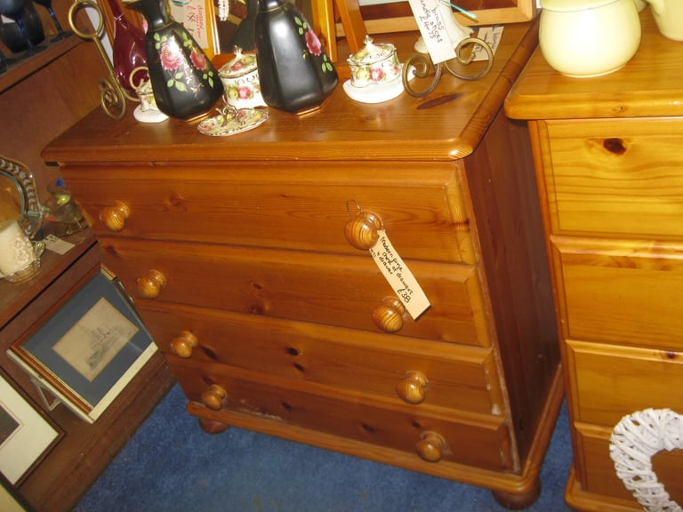 MODERN PINE CHEST OF 4 DRAWERS. 2 MATCHING AVAILABLE. VIEWING - DELIVERY AVAILABLE