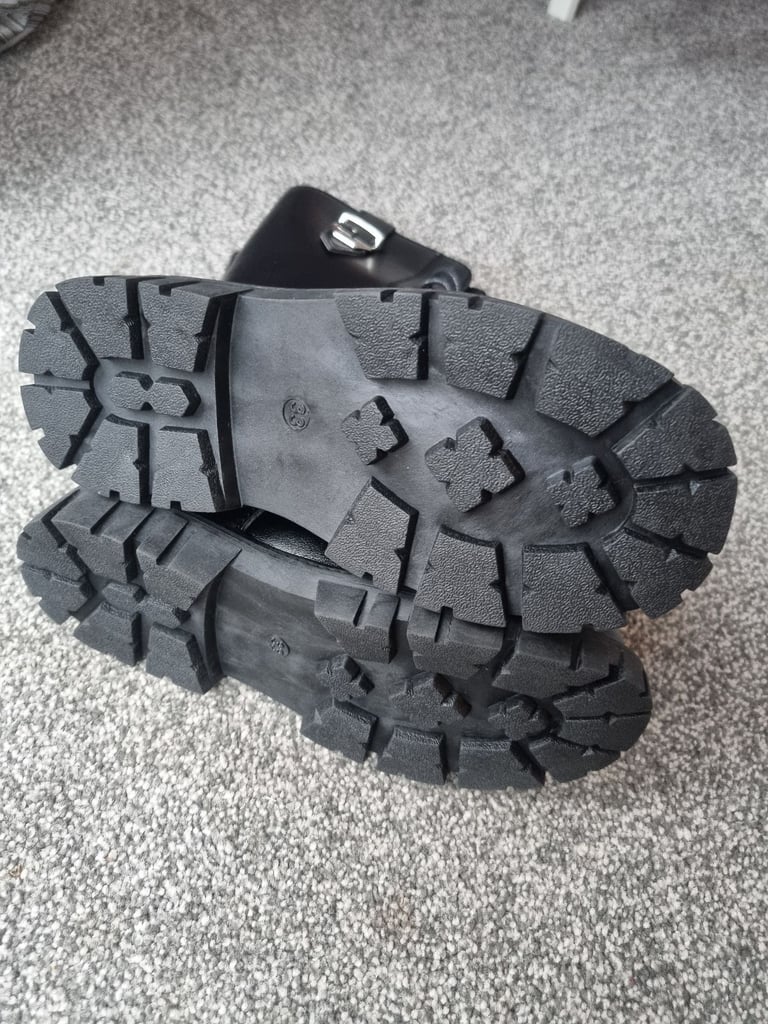 NEW BLACK BOOTS KIDS 13 HALLOWEEN KPOP DEMON HUNTERS RUMI 