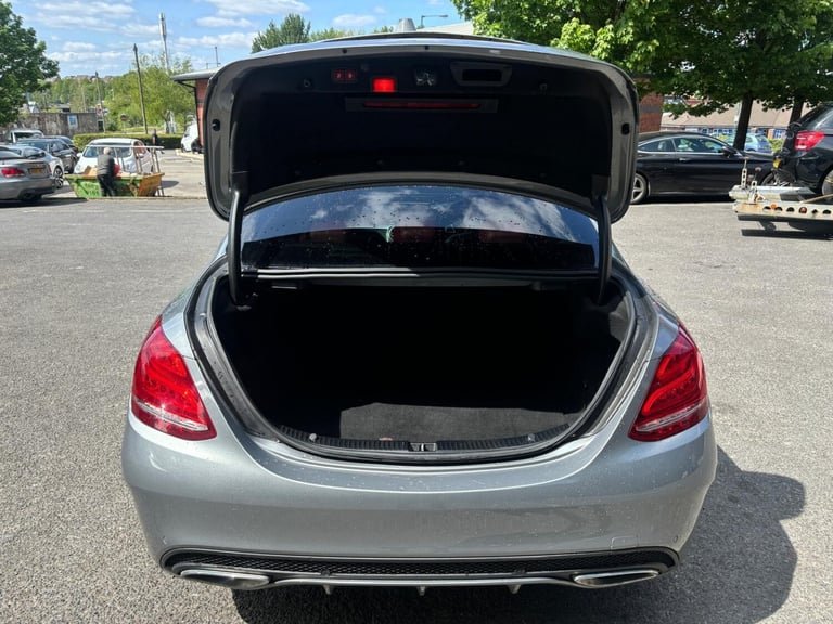 MERCEDES-BENZ C CLASS 2.1 C220d AMG Line 2016