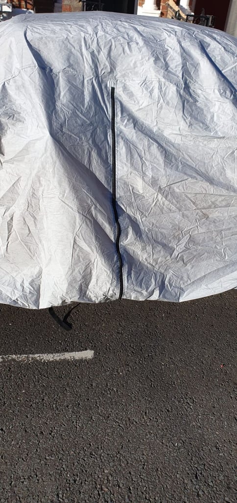 All weather car cover Medium 