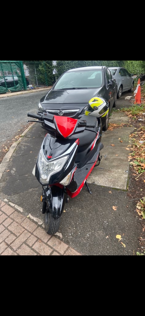Lexmoto, ECHO, 2018, 50 (cc)