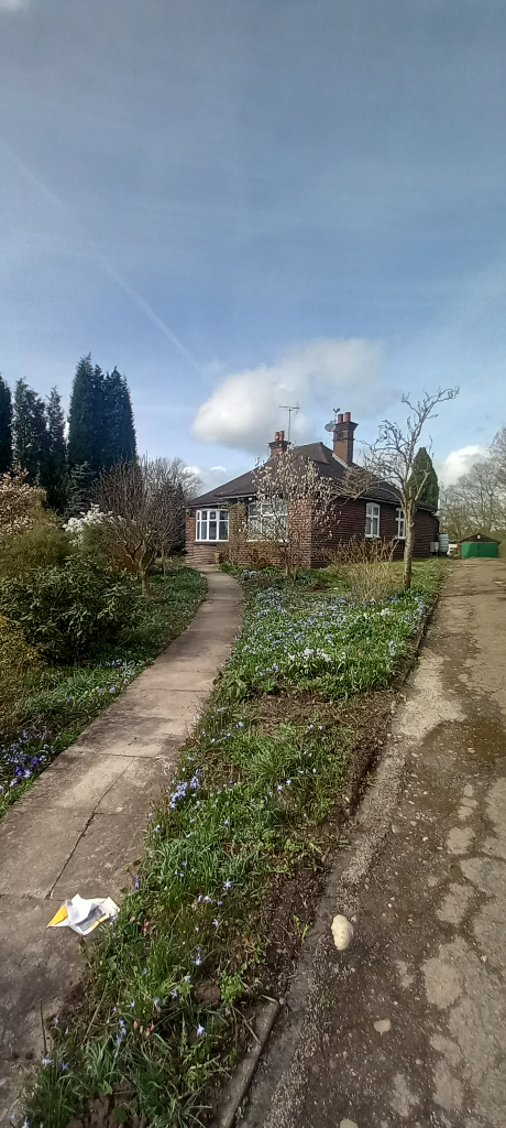 **LET BY**THREE BEDROOM**DETACHED BUNGALOW**MADELEY HEATH**