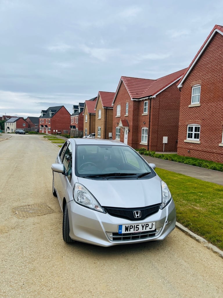 image for Honda Jazz I-VTEC ES Plus 1.4L PETROL 2015
