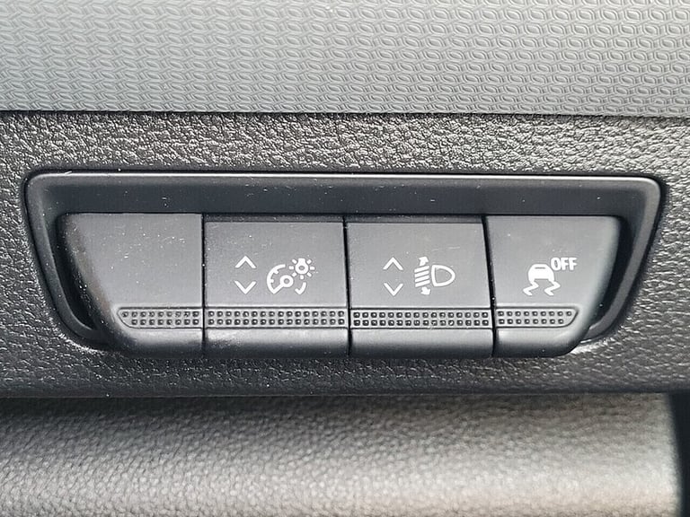 2023 Nissan Townstar TCe Acenta 130ps Euro 6 with Car Play, Air Con, Parking Sensors &amp; 1 Owne...