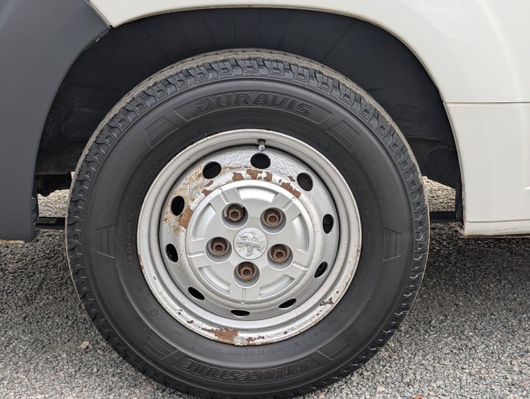 2017 Peugeot Boxer 2.0 BlueHDi H2 Professional Van 130ps PANEL VAN DIESEL Manual