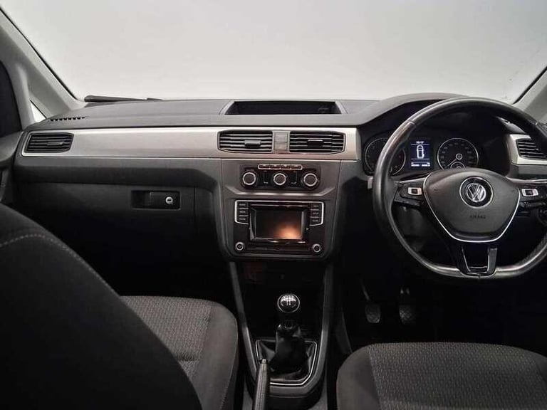 2018 Volkswagen Caddy 2.0 TDi C20 Maxi Combi 5 Seats 5dr MPV Diesel Manual