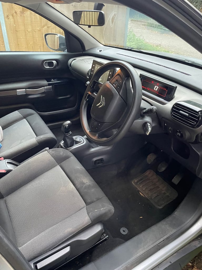 Citroen, C4 CACTUS, Hatchback, 2014, Manual, 1560 (cc), 5 doors