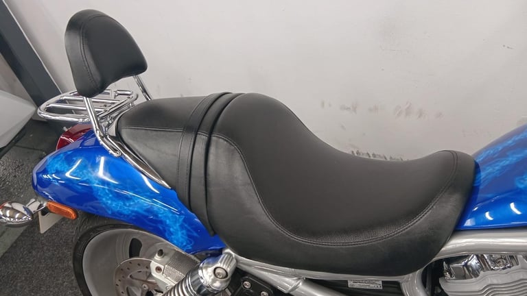 HARLEY DAVIDSON VRSCAW VROD ** 12 MONTH MOT -CUSTOM PAINT JOB - REMUS EXHAUST **