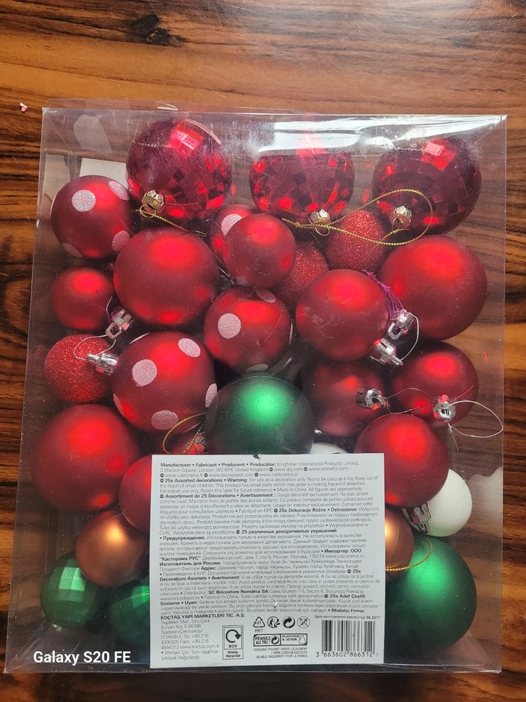Kingfisher 25x Christmas Ornaments Set | Red, Green & White Baubles Decor