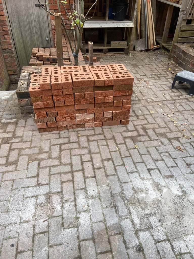 Facing Bricks 