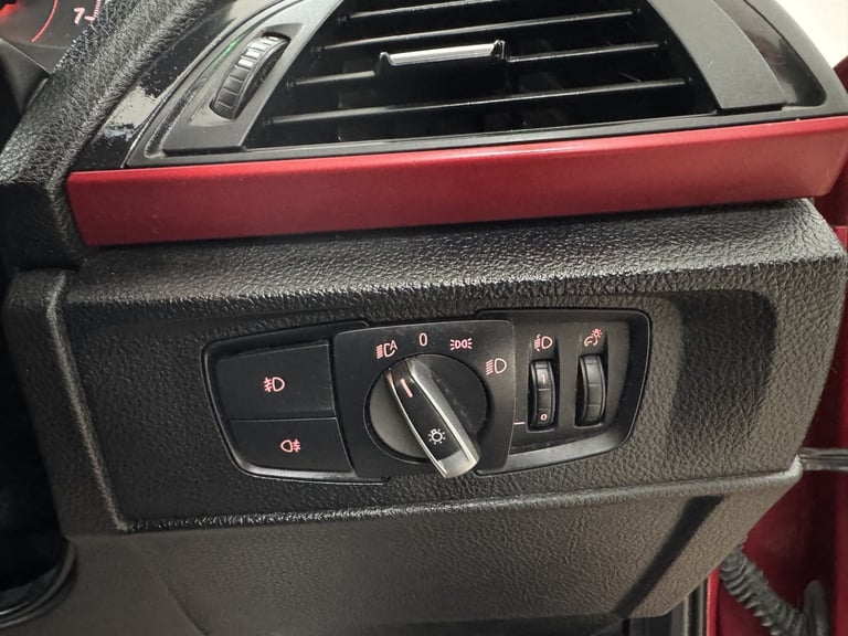 BMW 1 SERIES 1.6 116i Sport 5-door Red Manual Petrol 2015