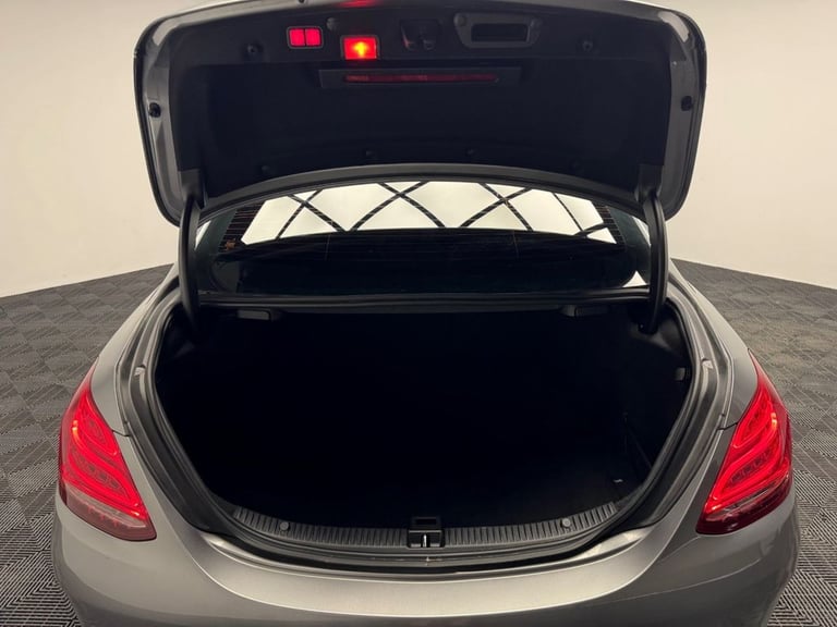 2016 Mercedes-Benz C Class 4.0 C63 V8 BiTurbo AMG (Premium) Saloon 4dr Petrol SpdS MCT Euro 6 (s/...