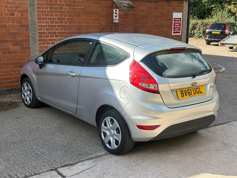 FORD FIESTA 1.3 Edge 2011