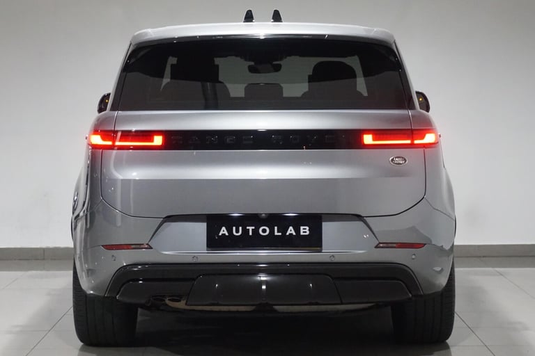 2023 Land Rover Range Rover Sport 3.0 D300 MHEV Dynamic SE SUV 5dr Diesel Auto 4WD Euro 6 (s/s) (...