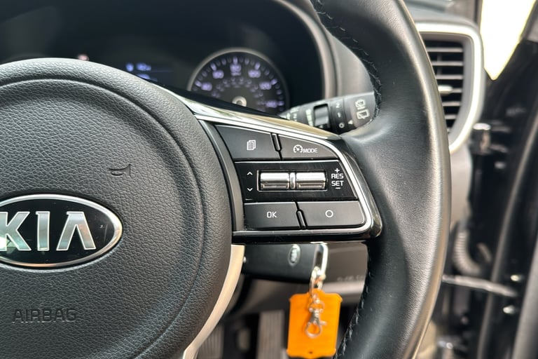  Kia Sportage 1.6 Crdi Mhev 2 Suv 5dr Diesel Hybrid Manual Euro 6 s/s 134 Bhp