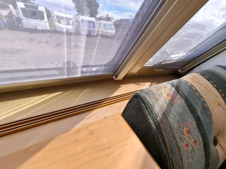 2004 ABBEY Vogue GTS 416 4 berth caravan with full size AWNING and MOTOR MOVER