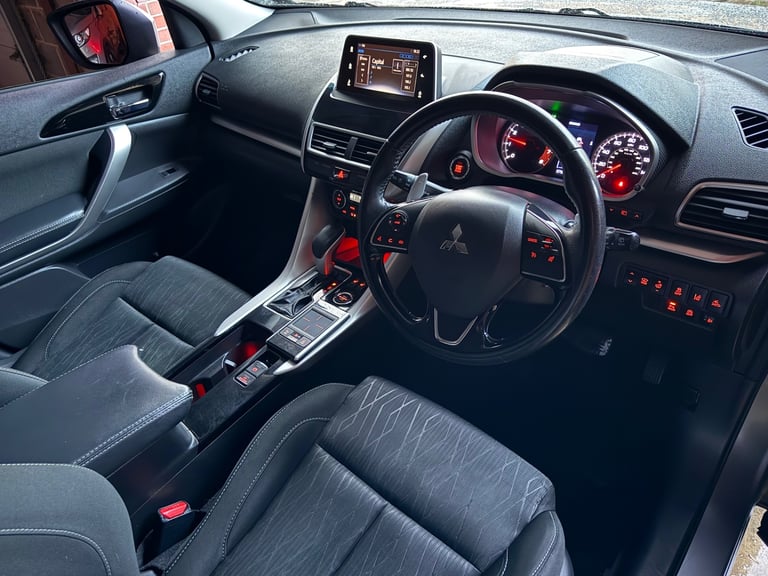 2018 Mitsubishi Eclipse Cross 1.5 3 5dr CVT 4WD HATCHBACK Petrol Automatic