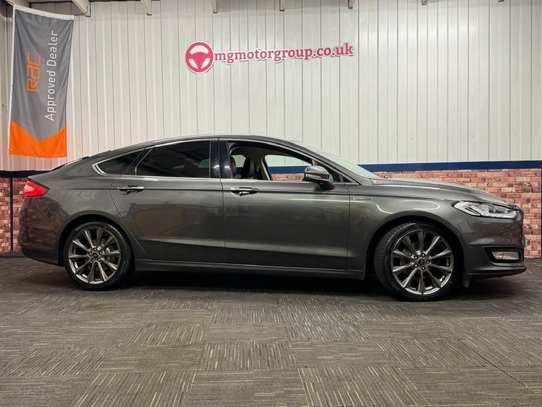 2018 Ford Mondeo 2.0 TDCi Duratorq Vignale Hatchback 5dr Diesel Manual Euro 6 (s/s) (150 ps) Hatc...