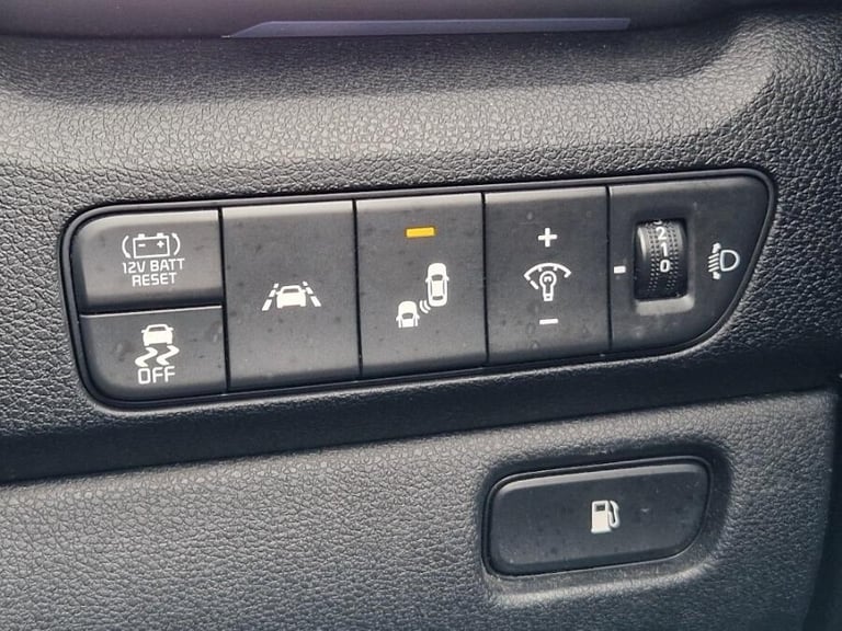 2020 Kia Niro 1.6 GDi 4 SUV 5dr Petrol Hybrid DCT Euro 6 (s/s) (139 bhp) ESTATE Petrol/Electric H...